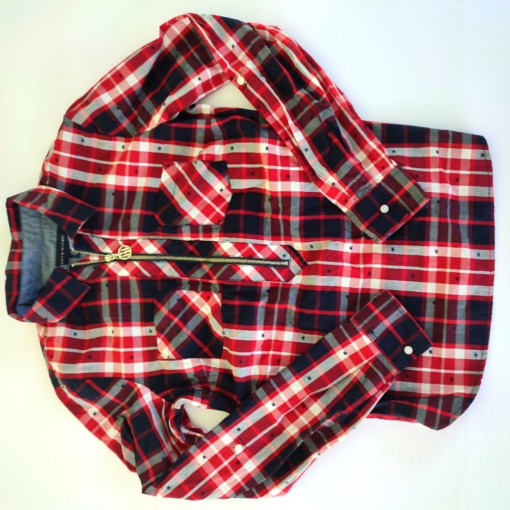 Tommy Hilfiger multi color women's shirt 👕 Sz xs